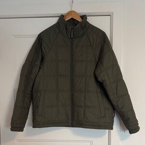 Patagonia Dark Green Quilted Puffer Jacket